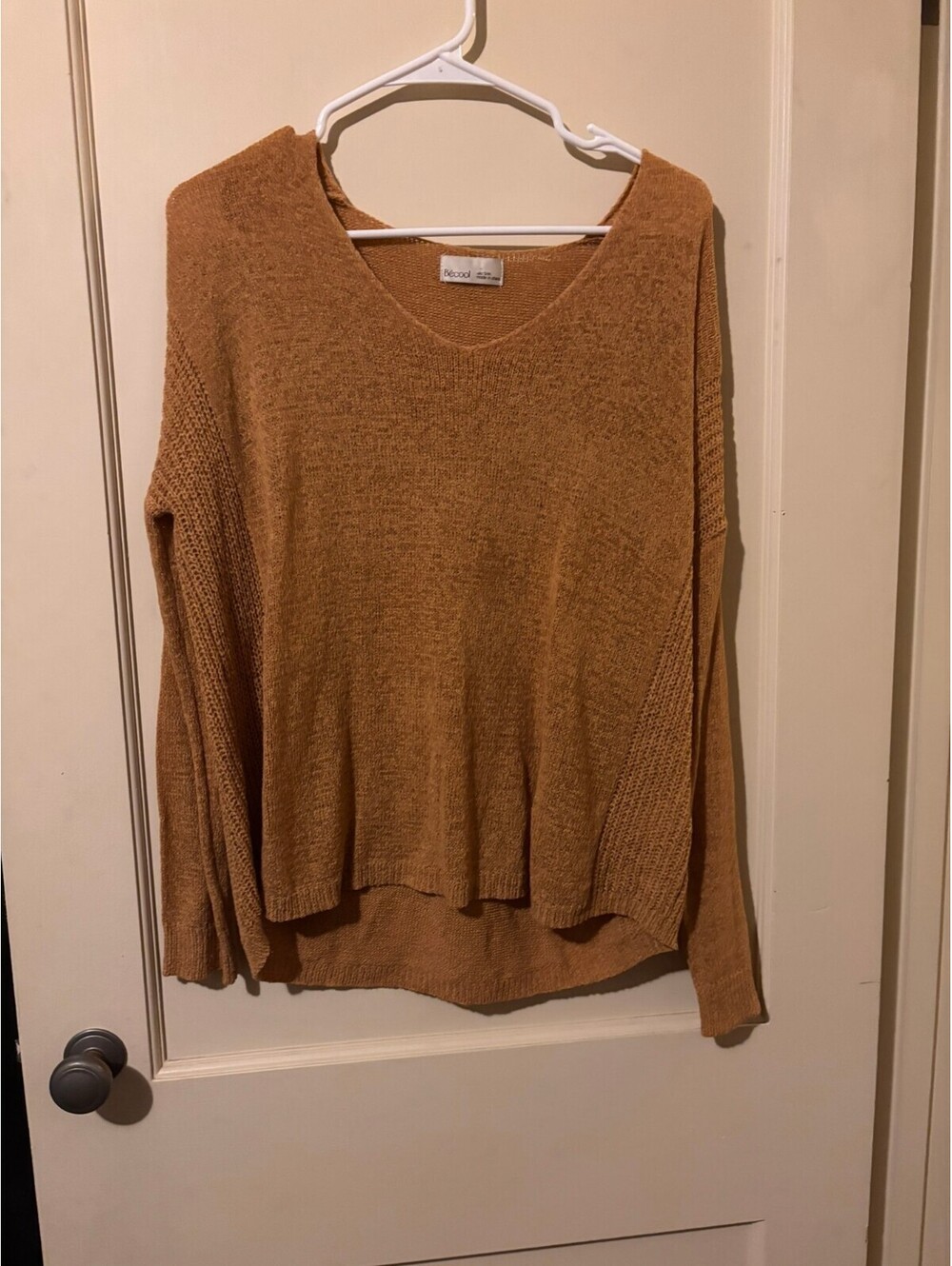 Bécool Women's Light Brown Knit Sweater Size Small